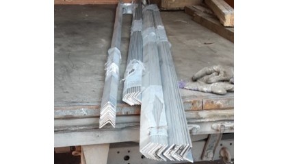 уголок алюминиевый равнополочный 40x40х4 мм Д16 купить в Кирове